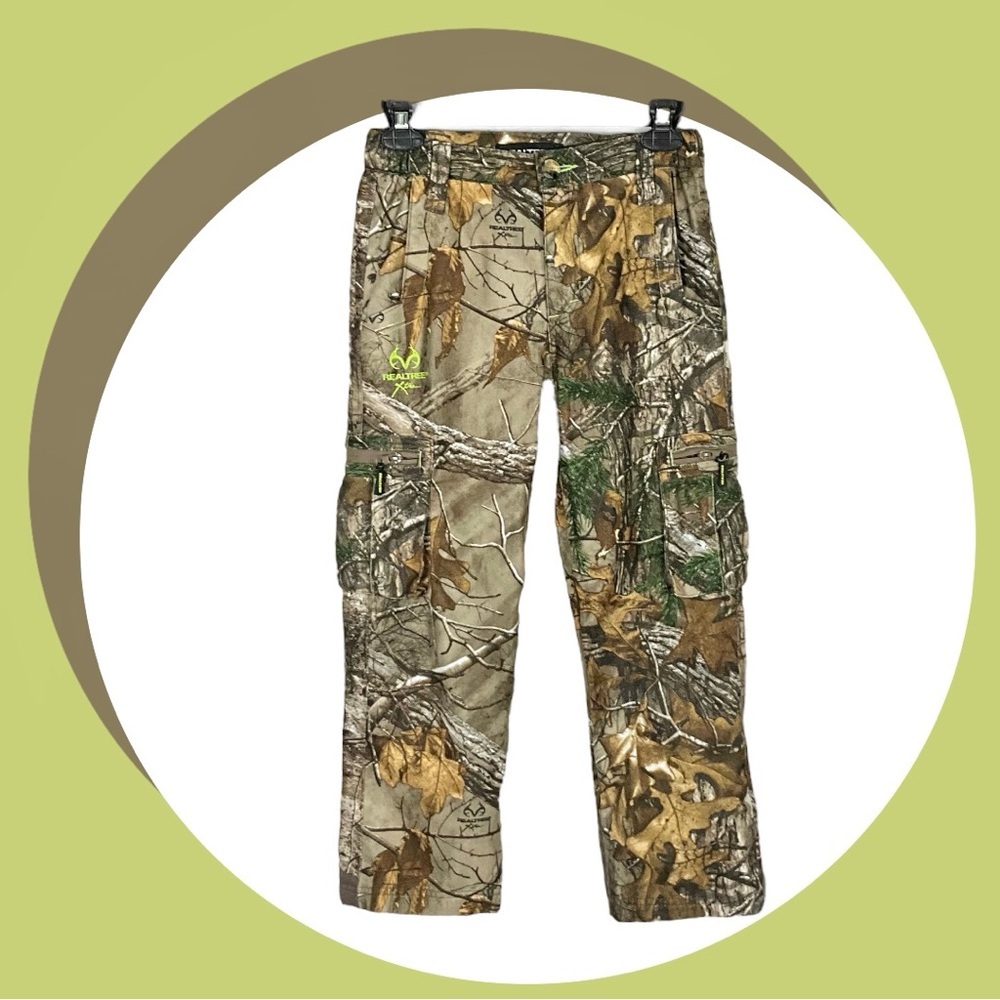 RealTree Lined Camouflage/Hunting Cargo Pants Child Medium